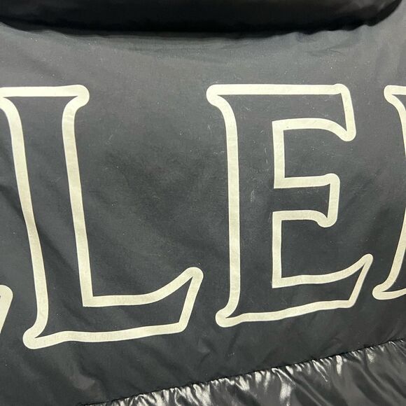 Moncler gers down winter puffer jacket with hood - Picture 15 of 16